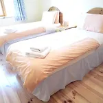 Courtyard Homes 3 Bed Sleeps 6 *