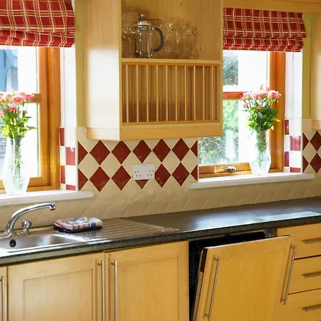 Hébergement de vacances Courtyard Homes 3 Bed Sleeps 6