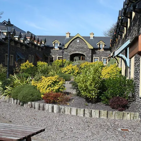 Courtyard Homes 3 Bed Sleeps 6 Holiday home