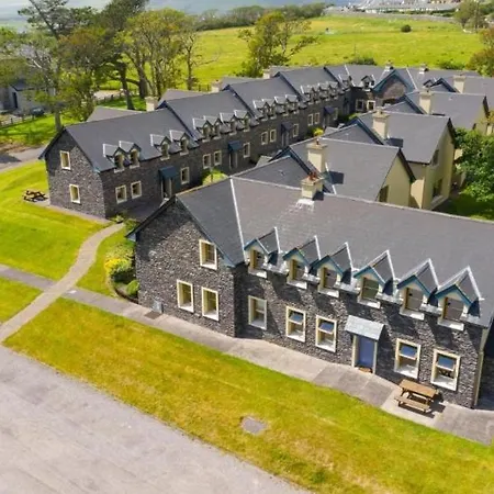 Courtyard Homes 3 Bed Sleeps 6 Holiday home