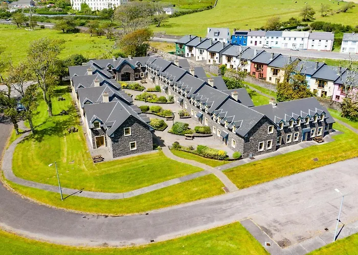 Courtyard Homes 3 Bed Sleeps 6