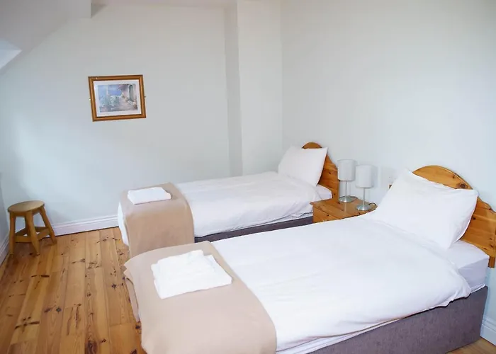 別荘 Courtyard Homes 3 Bed Sleeps 6 *