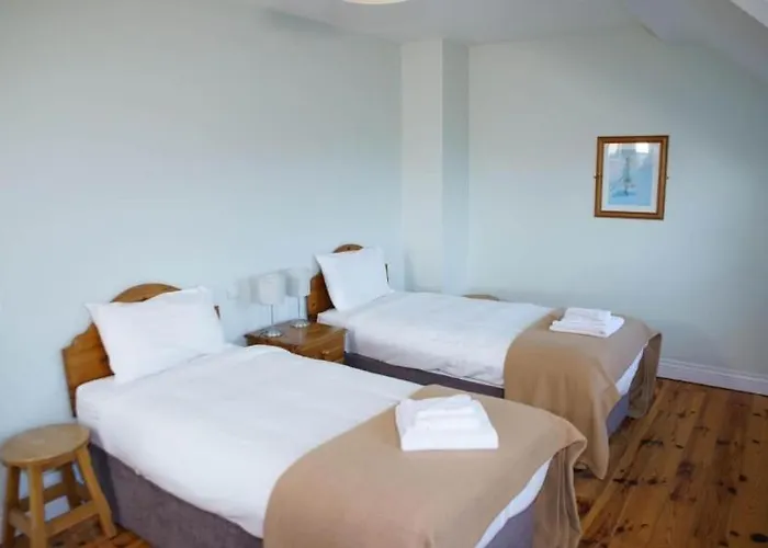 別荘 Courtyard Homes 3 Bed Sleeps 6 ディングル